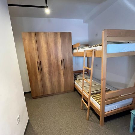 Terasa Hostel Novi Sad Luaran gambar