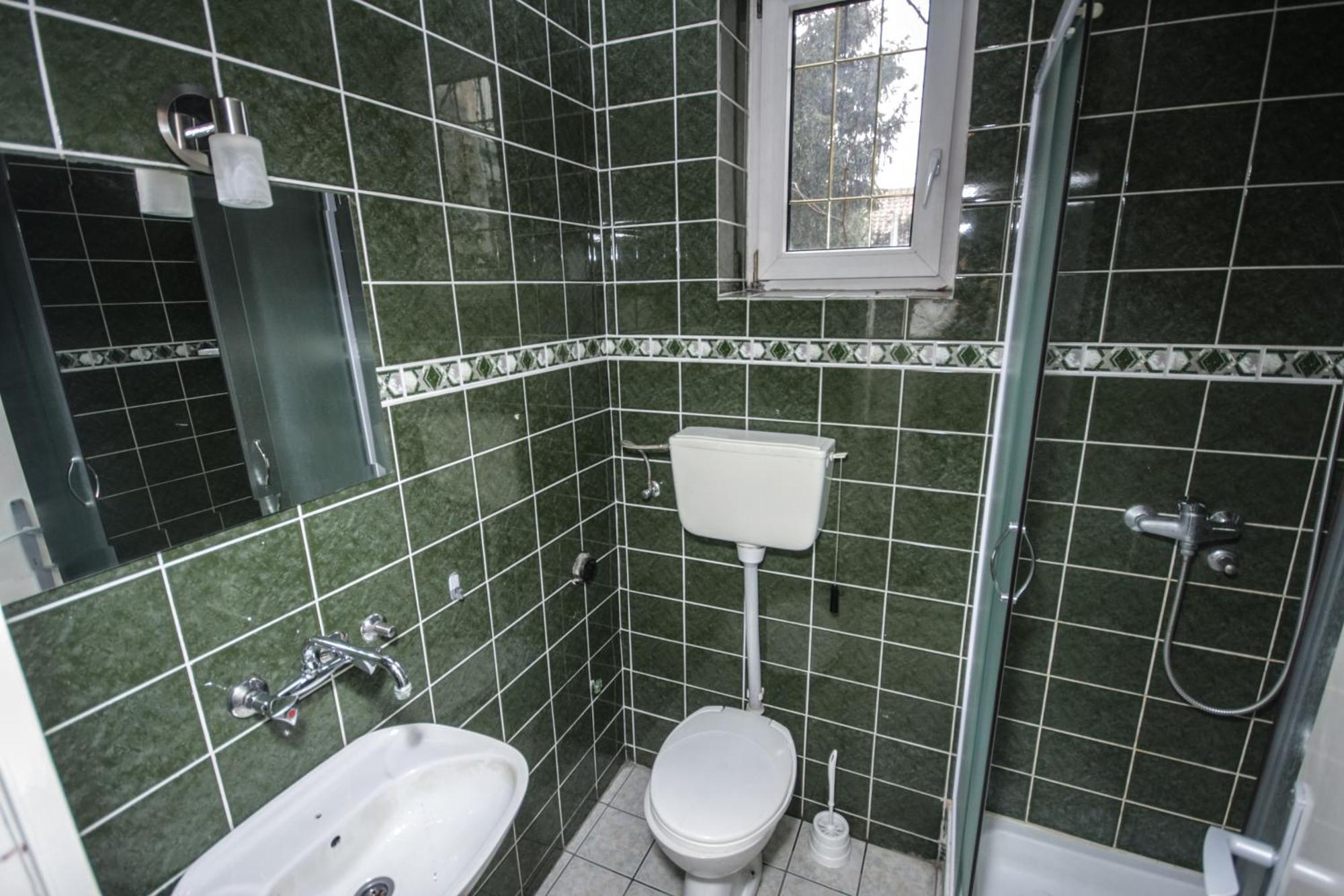 Terasa Hostel Novi Sad Bilik gambar